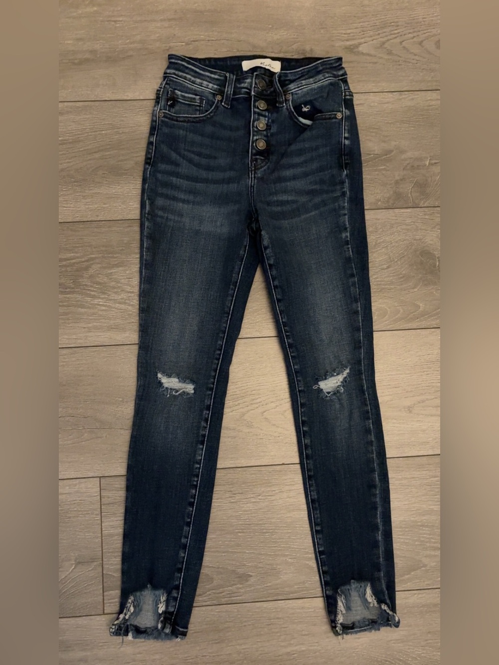 KanCan Women’s Dark Wash Blue Denim Skinny Jeans Distressed Size 5/26 EUC